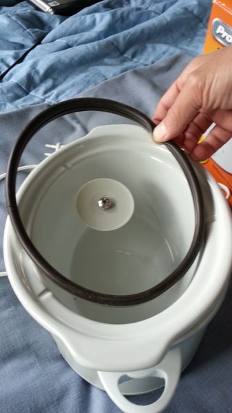 File:Slowcooker lidgasket.jpg