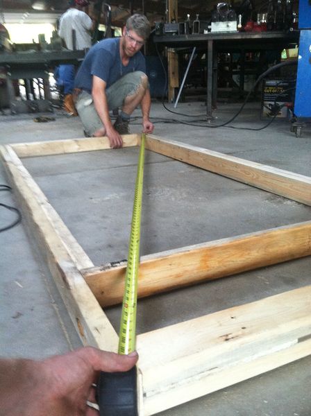 File:Microhouse doorframe measure.jpg