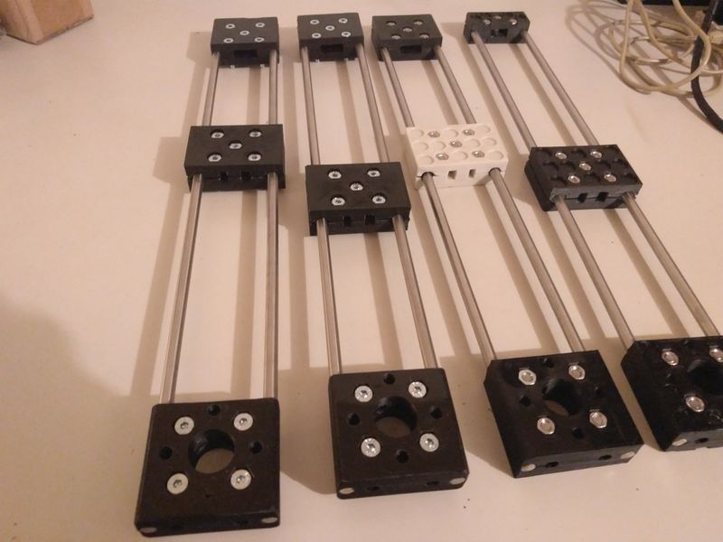 File:Os uniax parts2.jpg